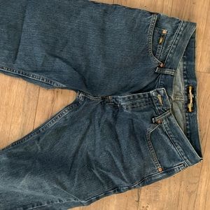 Vintage straight leg Lee jeans!